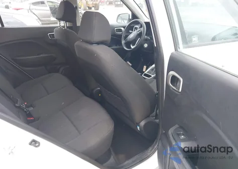 2021 Hyundai Venue Se from USA, damaged, VIN KMHRB8A36MU096767